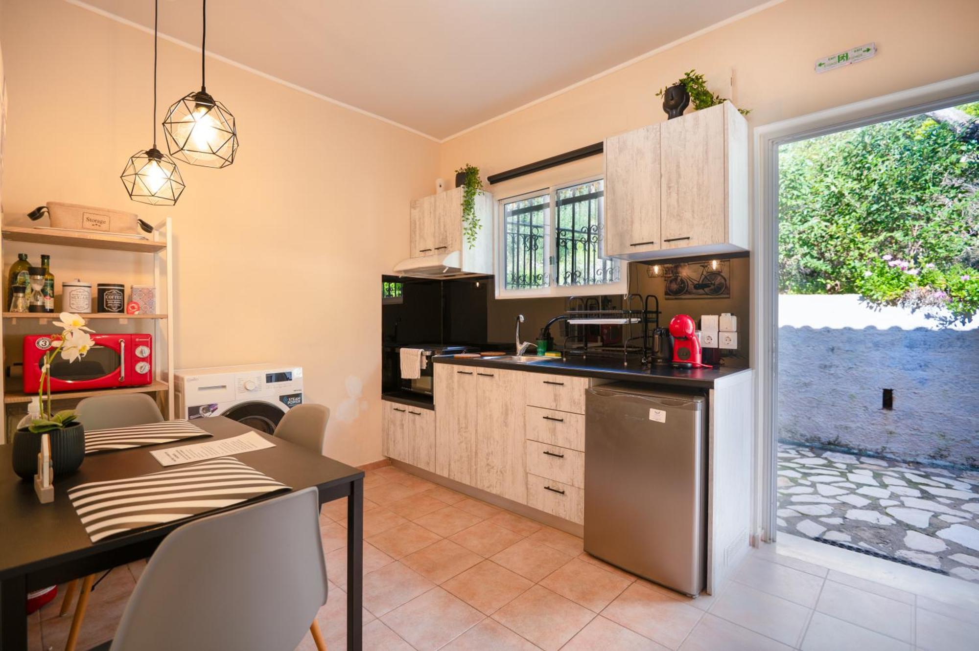 Sunrise View Apartments Barbati Extérieur photo